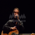 Lounis ait menguellet sur yala.fm